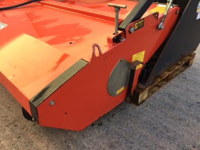 Suton sweeper bucket, 8ft wide, pin and cone brackets, little use