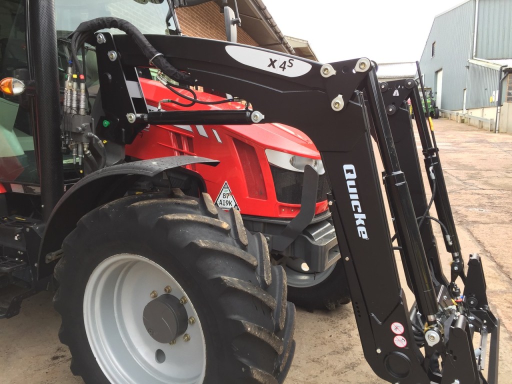 Quicke X4S loader, new and unused, Massey Ferguson brackets and valve, soft ride, Euro carriage