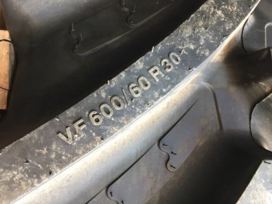 2x new 710/60/42 + 2x 600/60 30 BKT tyres