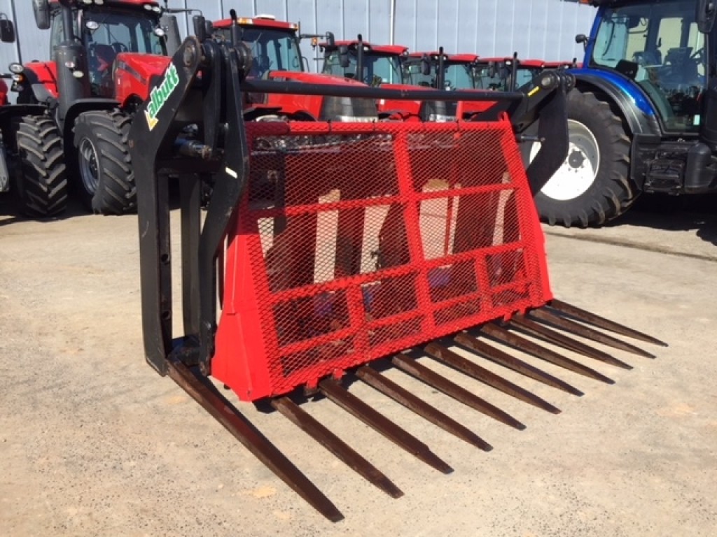 Albutt B809PPHX Buck rake, 2014, 9ft Wide, 11 Hardox tines + 2 KV side tines, complete with JCB Qfit + three point linkage hooks