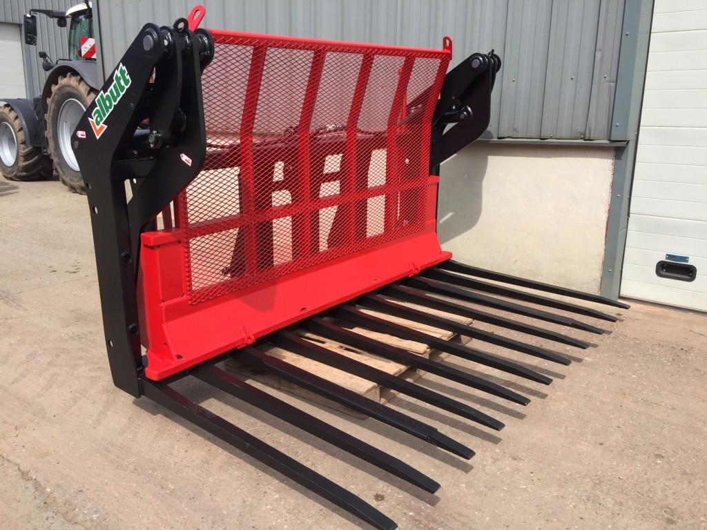 Albutt B809PPHX Buck rake, 2019, 9ft wide, 11 Hardox tines + 2 KV side tines, complete with three point linkage hooks