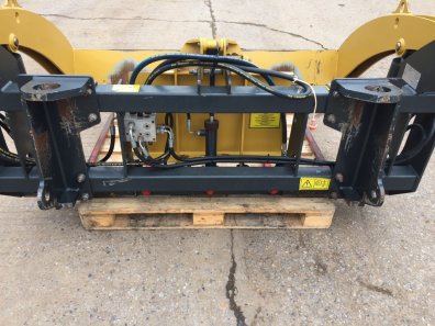 Tanco 173 bale shear, 2014, Bolt on Pin and cone brackets, Max bale size 1.3m ? 1.7m
