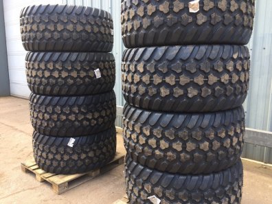 4x 560/60/22.5 Michelin CARGOXBIB tyres fitted to 10 stud wheels
