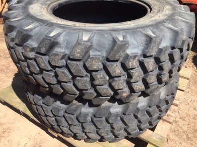 2x 20.8/38 + 2x 16.9/28 Nokian tyres 80%