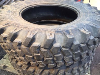 2x 20.8/38 + 2x 16.9/28 Nokian tyres 80%