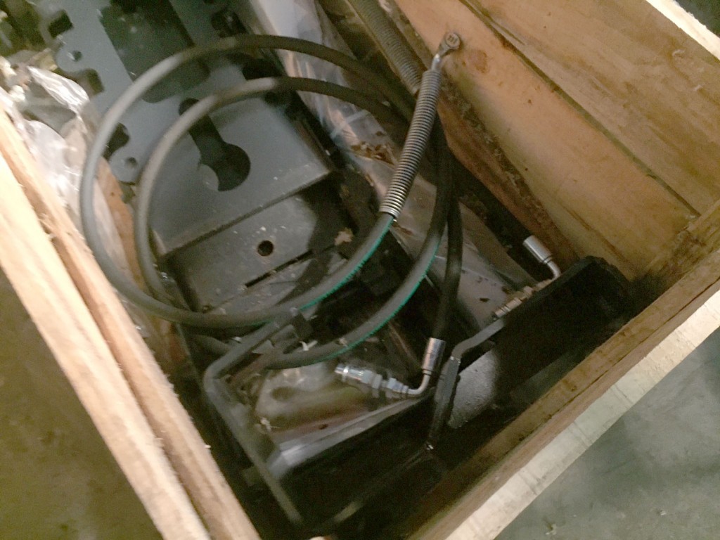 Deutz pick up hitch to fit M650 Tractor, new, Dromone push out type