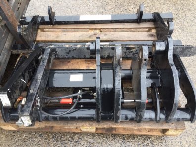 JCB 525-60 Euro carriage with hydraulic locking and pallet forks, new and unused