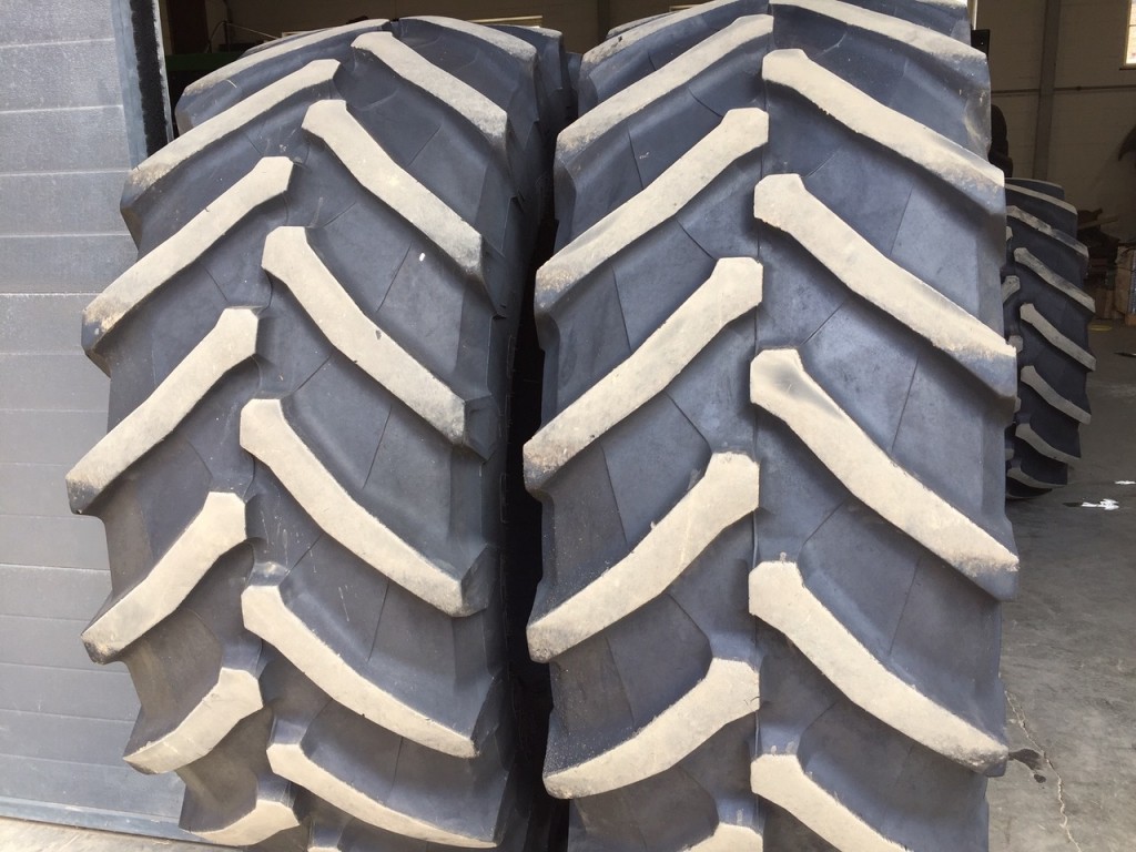 2x 650/65/42 Trelleborg tyres 45-50%