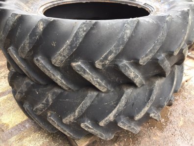 2x 18.4/38 Goodyear Super Traction Radial tyres, 40%