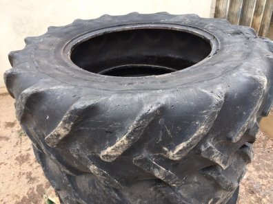 2x 14.9/28 Goodyear Super Traction Radial tyres