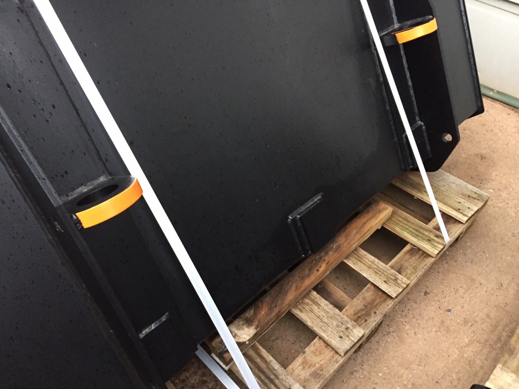 Quicke 1523HDX bucket, new, Pin and Cone brackets, 7ft 6 wide, this bucket will hold approximately 800kg of wheat
