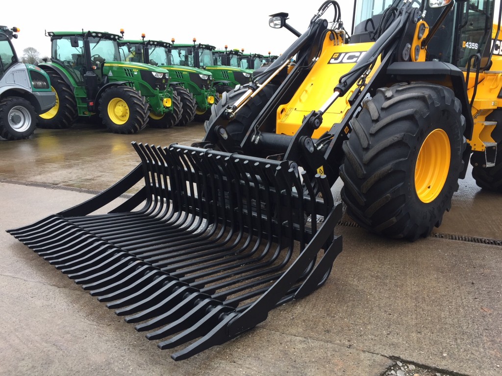new Quicke 280XL Stone fork, 2.8m wide, 24 tines, choice of brackets and optional pry bars