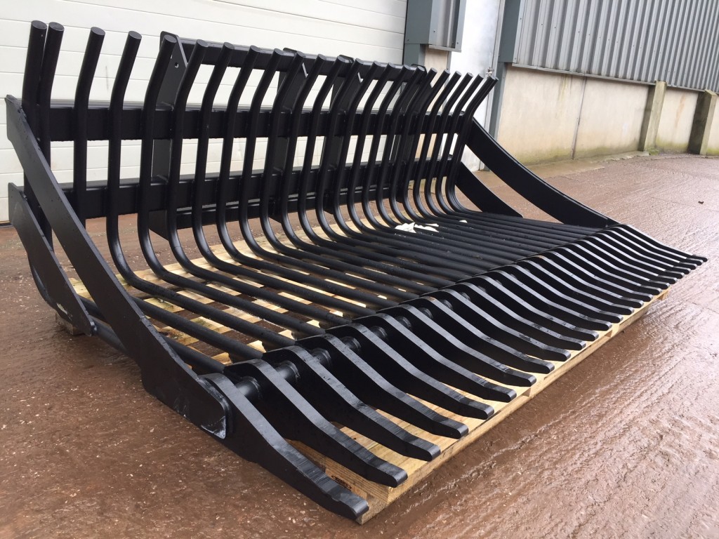 new Quicke 280XL Stone fork, 2.8m wide, 24 tines, choice of brackets and optional pry bars