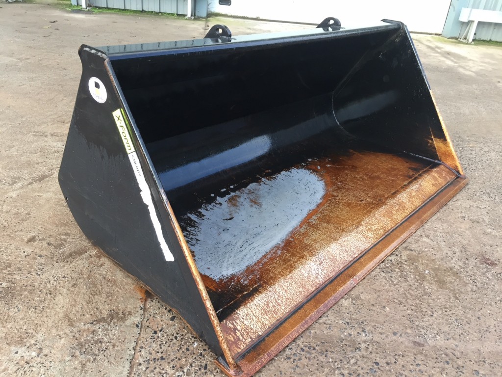 Cherry Products 15-80 bucket, 2019, Scorpion/Kramer brackets, 7ft 6 wide, good solid condition