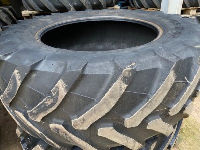 1x 650/65/42 30% Trelleborg tyre