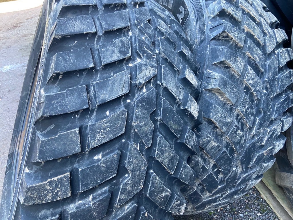 2x 540/65/30 Nokian TRI 2 industrial tyres