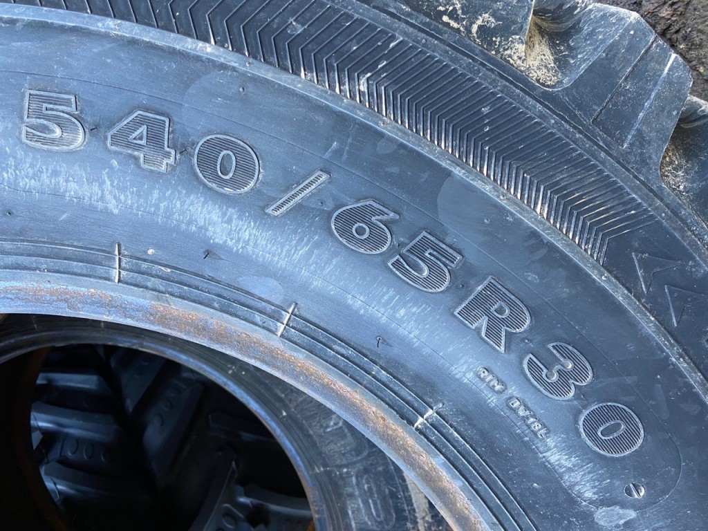 2x 540/65/30 Nokian TRI 2 industrial tyres