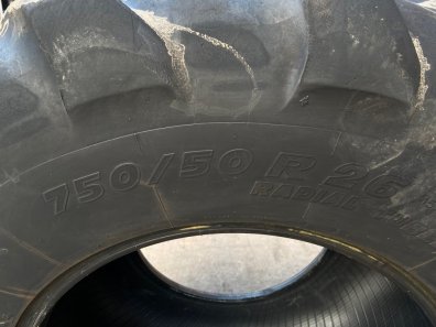 4x 750/50/26 Michelin tyres