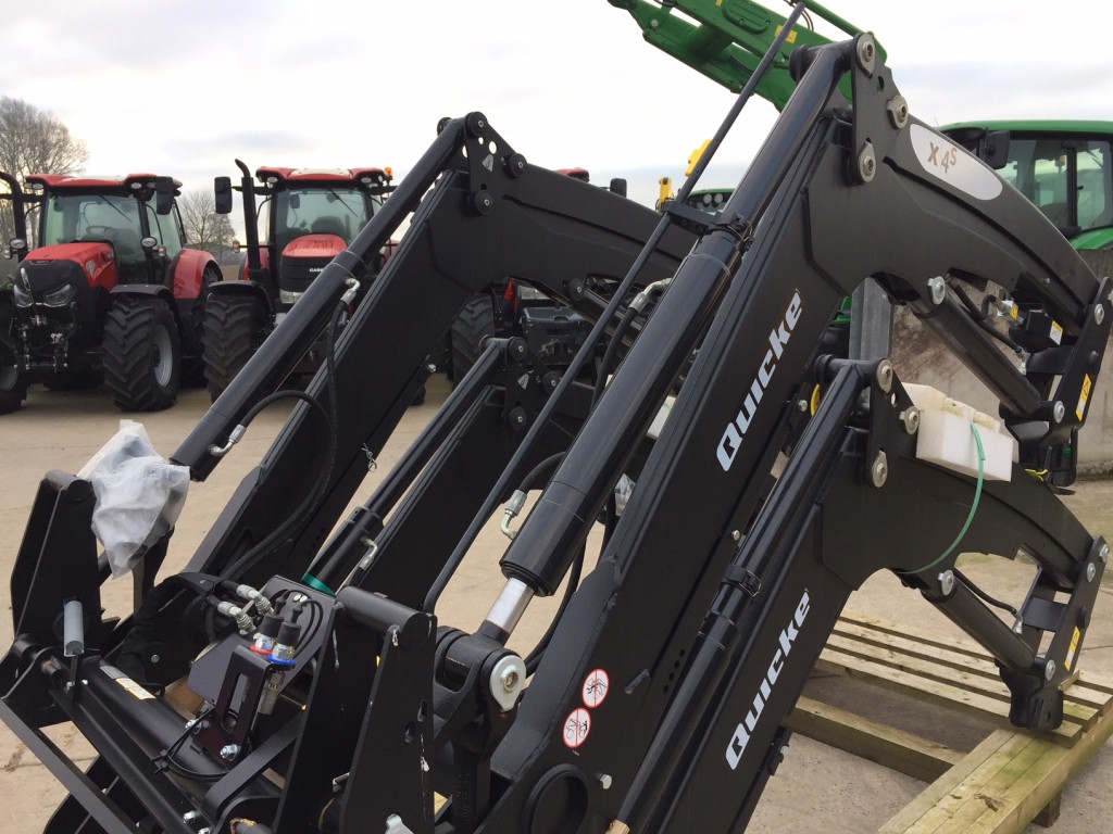 new Quicke X4s loader boom, Euro carriage, soft ride, third service