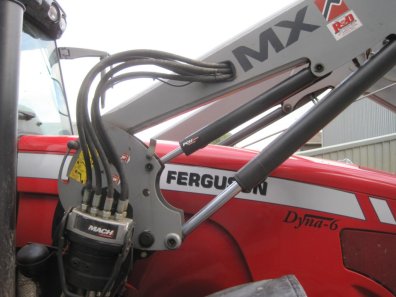 Chilton MX T12 loader, 2008, soft drive, third service, Euro carriage, C/W MF 6480 brackets and valve