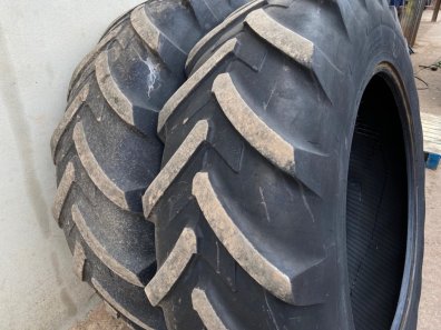 2x 16.9/38 + 2x 14.9/24 Michelin tyres 20%