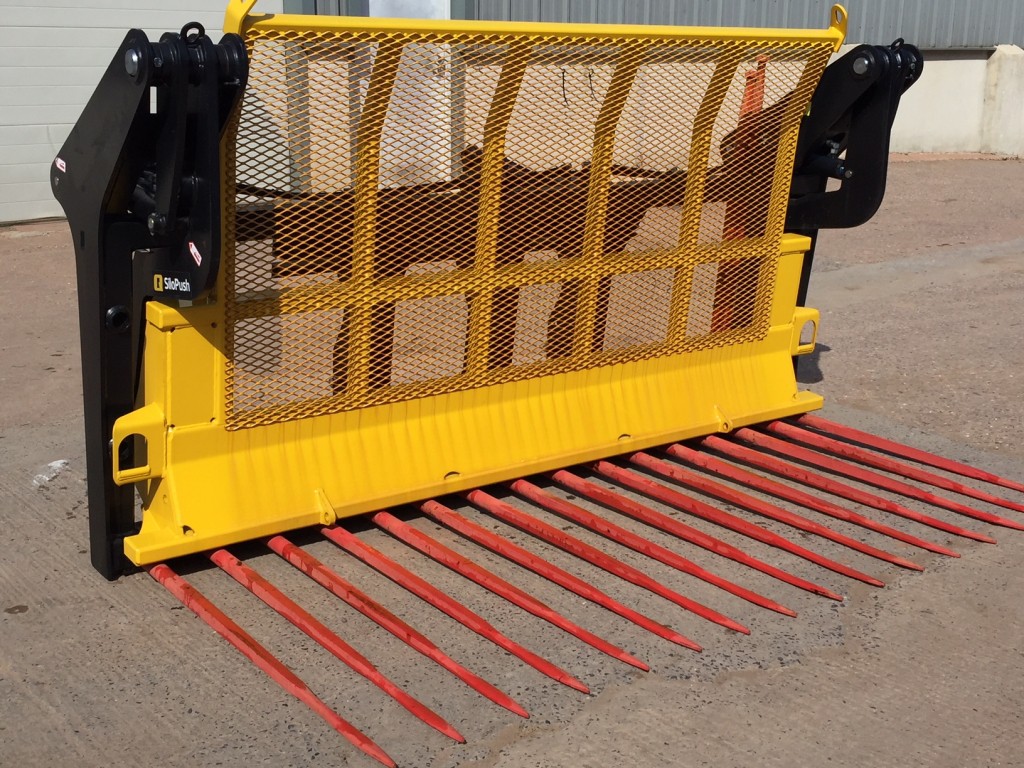 Quicke 275 Silopush, shop soiled, never been used, 3 point linkage frame, forged tines, 2.75m working width
