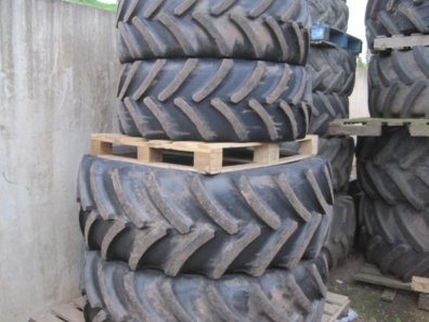 600/65/38 + 480/65/28 Goodyear tyres 50%
