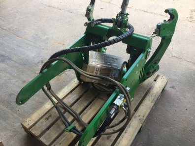 Degenhart front linkage to removed from 2015 JD 6155 tractor., very little use