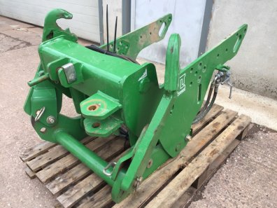 Laforge front linkage, 3.5 ton lift, very little use, removed from 3500hr John Deere 6930
