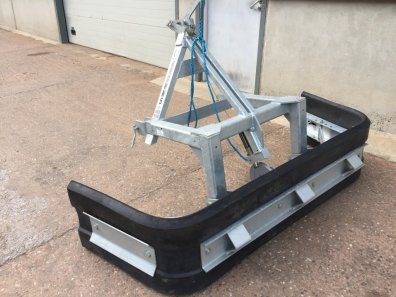 Browns Yard Scrapper, new, Fully galvanised, Flip over blade, Three point linkage and A frame compatible