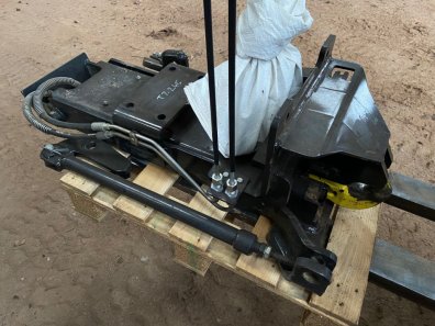 New Holland T7.245 pickup hitch