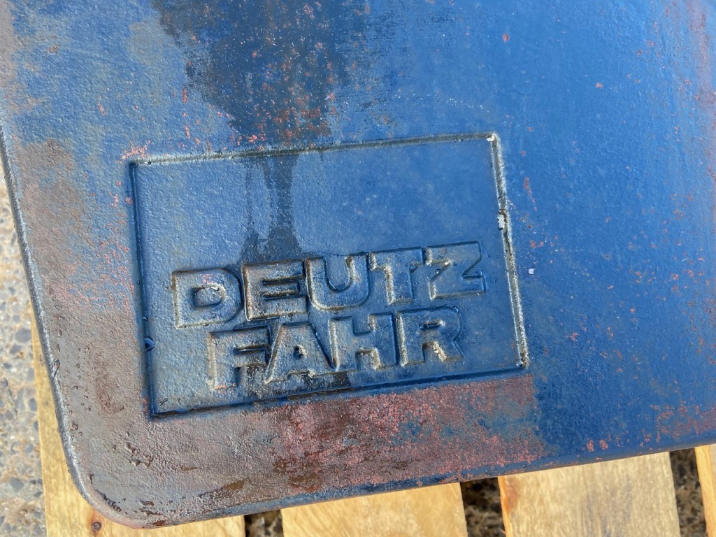 8x Deutz front weights