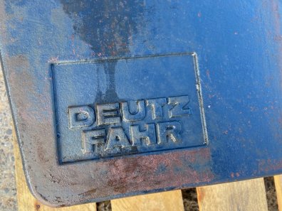 8x Deutz front weights