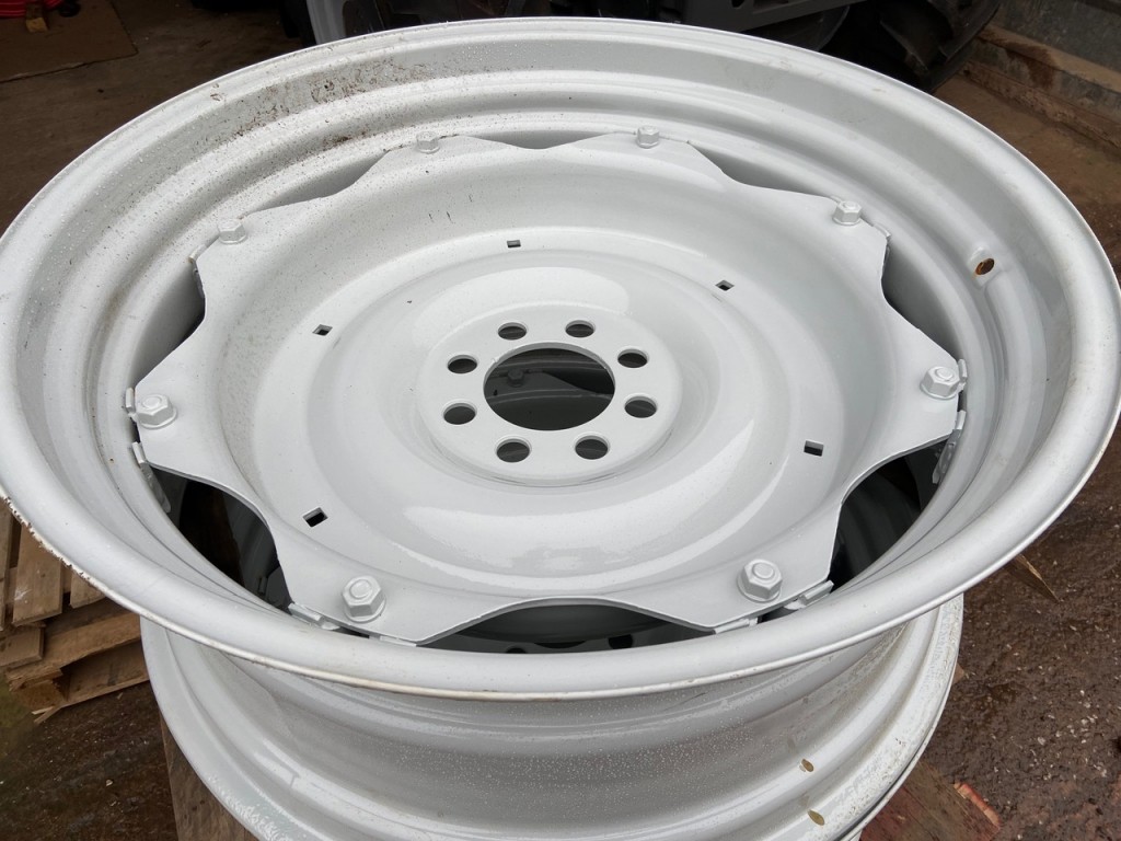 3x Ford 14/34 rear wheels, recently shot blasted and power coated in Ford Tractor Grey, all in very good condition