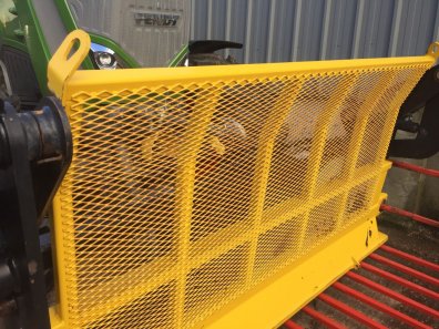 Albutt B809PP push off buckrake, 9ft wide, 16 + 4 KV tines, three point linkage brackets, very good order