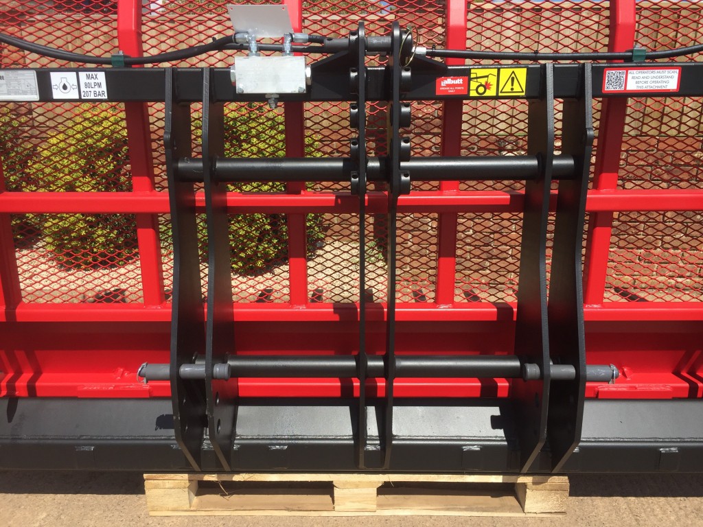 Albutt B809PPHX push off buckrake, new, 9ft wide, 11x hardox tines + 4x KV side tines, three point linkage brackets