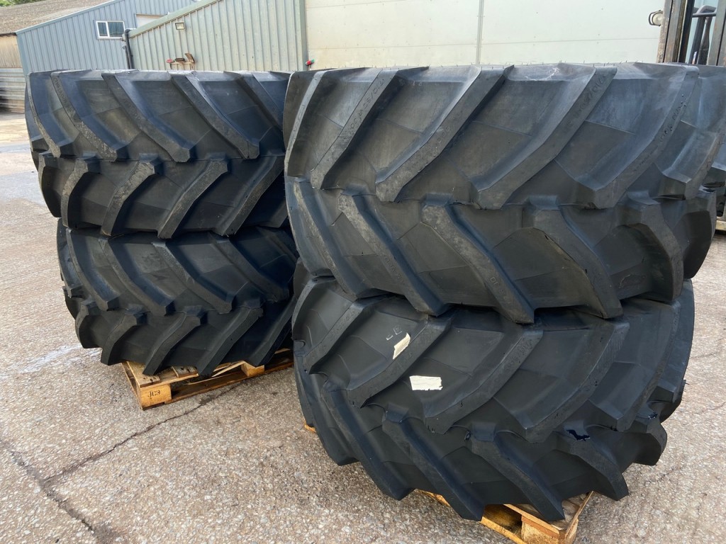4x 710/60/30 new Trelleborg tyres fitted to JCB 4220 wheels