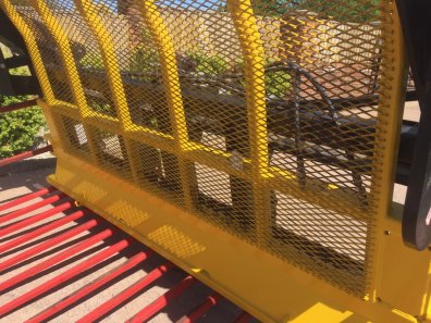 Albutt B809PP buckrake, 2015, 9ft wide, KV tines + 4 side tines, 3 point linkage hooks on bolt on rail system, Very good order, had had very little use