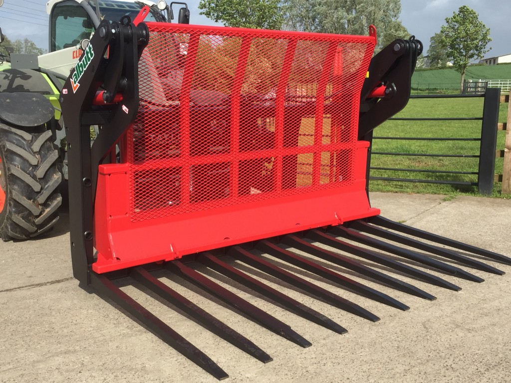 Albutt B809PPHX push off buck rake, new, 9ft wide, 11x hardox tines + 4x kv tines, three point linkage brackets, available with loader adapter