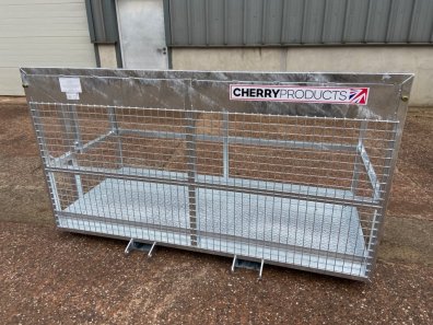 Cherry Products 8ft man platform,, new, tool tray, galvanised