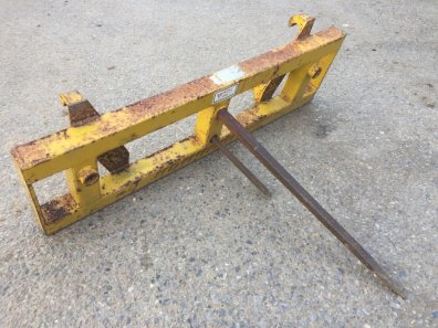 Twose round bale spike, used, Euro hooks