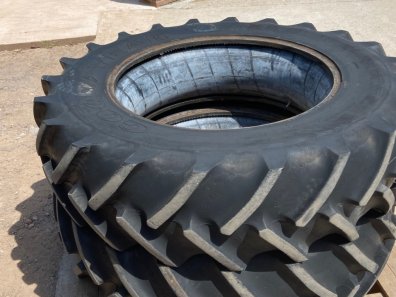 2x 16.9/38 Goodyear Super Traction Radial tyres 85%