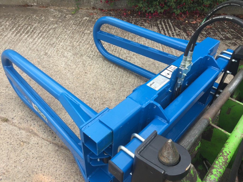 Albutt F450 bale handler, new, bolt on pin and cone hooks