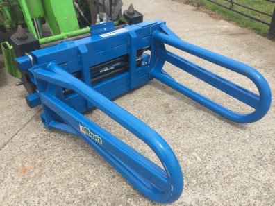Albutt F450 bale handler, new, bolt on pin and cone hooks
