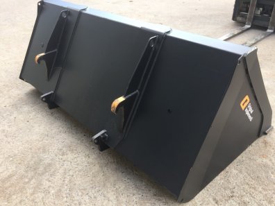 Quicke 15.23HDX bucket, 7ft 6 wide, 1.5 cube