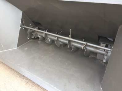 new Woodchuck 80 ST1 bedding dispenser, 1 cube capacity, left/right hand discharge, 3 point linkage system with tipping ram