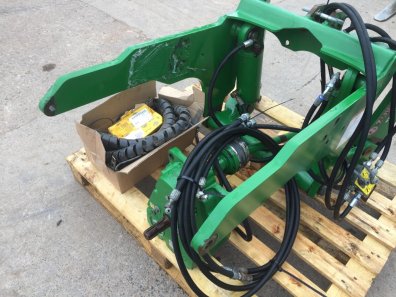 Zuidberg front linkage to fit John Deere 20/30 series 6 cylinder tractors, 2012, complete with front PTO kit, 3.5 ton lift, little use