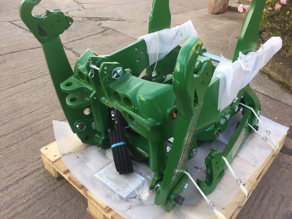 Zuidberg front linkage to fit 6130/6215 M/R tractors, new, 3.5 ton lift