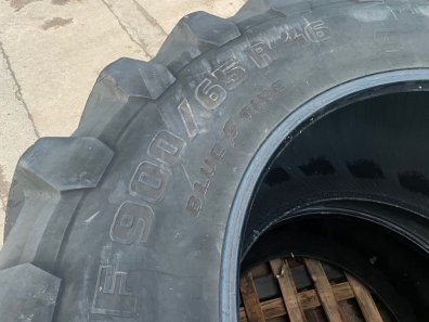 2x 900/65/46 + 2x 710/60/38 Trelleborg tyres, 35-40%