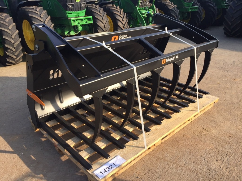 Quicke 230 Silograb XL, 7ft 6 wide, Profile cut tines, JCB Q fit or Pin and cone hooks